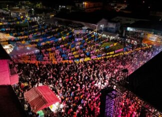 GRANDE FESTA AGITOU A COMUNIDADE DA RETIRADA EM ARACI