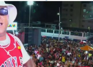 O PAGODÃO DO PSIRICO ANIMA MULTIDAO NO FAROL DA BARRA