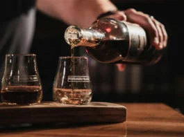 Metanol nas bebidas: aprenda como identificar marcas autênticas