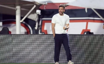 Ancelotti elogia torcida do Vitória e “ambiente bonito” do Barradão