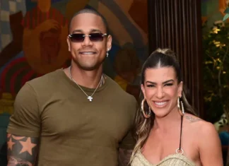 É oficial! Léo e Lore revelam sexo do bebê em momento cheio de emoção