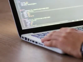 Férias para quem? Veja os 9 golpes mais aplicados no fim de ano