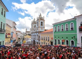 Trânsito do Centro é alterado para Festa de Santa Bárbara; confira
