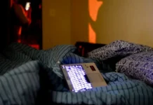 Cerca de 73 milhões de pessoas sofrem de insônia no Brasil; condição pode ser combatida com prática de exercícios físicos