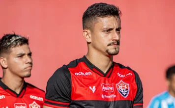 Ceará encaminha contratação de ex-lateral do Vitória
