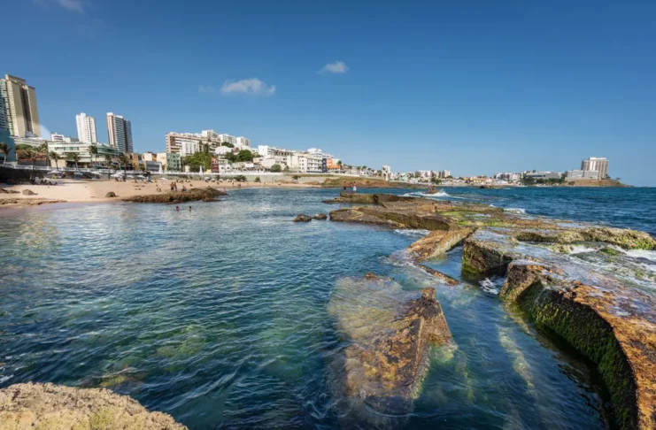 Salvador tem 15 praias improprias para banho no fim de semana; veja