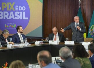 Brasil vai buscar novos parceiros para diminuir impactos comerciais