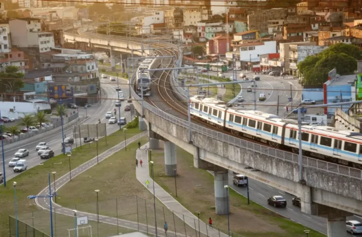 Metrô de Salvador celebra 12 anos e lança Wi-Fi gratuito nos trens para passageiros