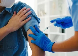 Vacina criada com IA pode ajudar no enfrentamento de pandemias