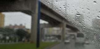Inmet emite alerta de chuva para Salvador e outras 38 cidades da Bahia