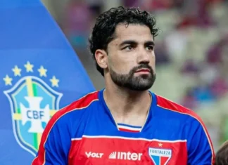 Vitória tenta contratar zagueiro argentino e negocia saída de goleiro