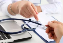 Reajuste em planos coletivos faz queixas de idosos subirem 47%