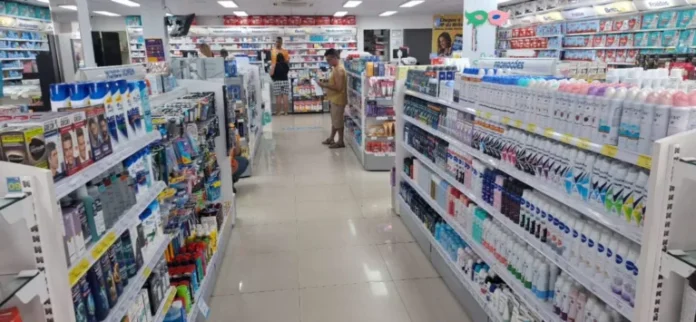 mluptM3i-Farmacia-Brito-ft-paulo-jose-acorda-cidade-768x355